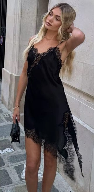 Elegant Black Lace Party Dress