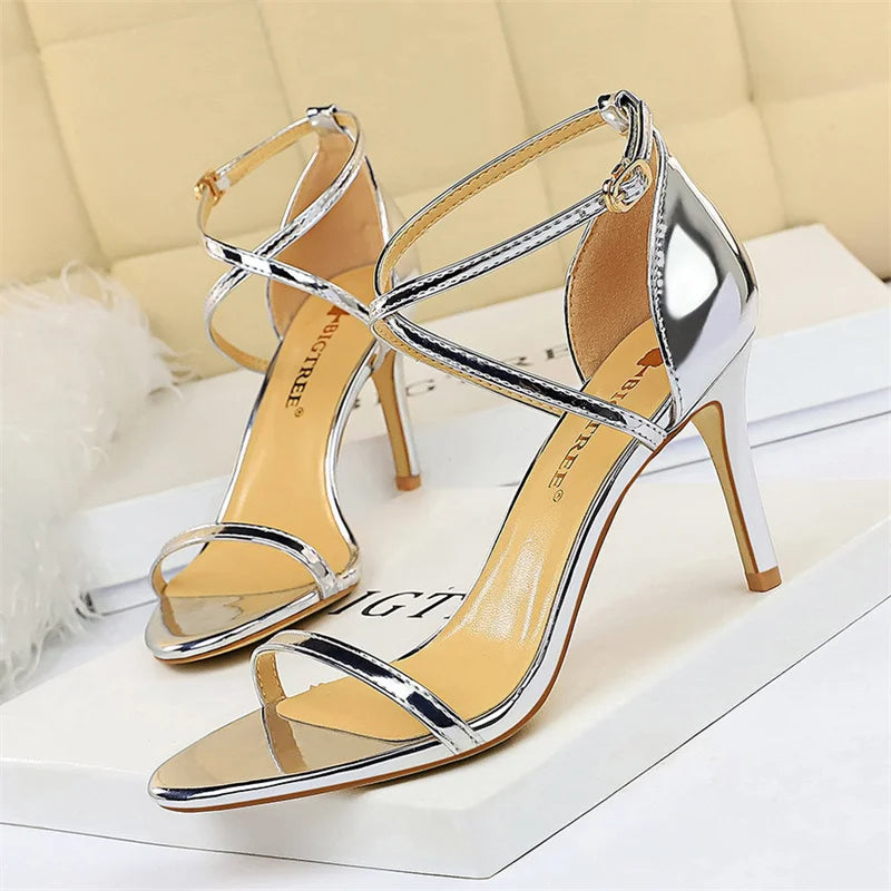 The Linear Silhouette Sandal