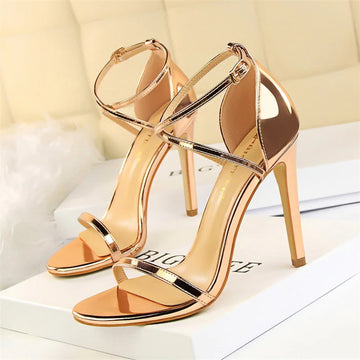 The Linear Silhouette Sandal