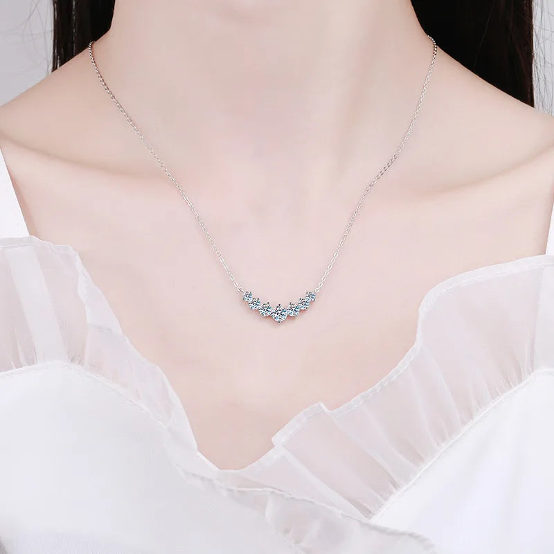 The Clarity Oval Necklace