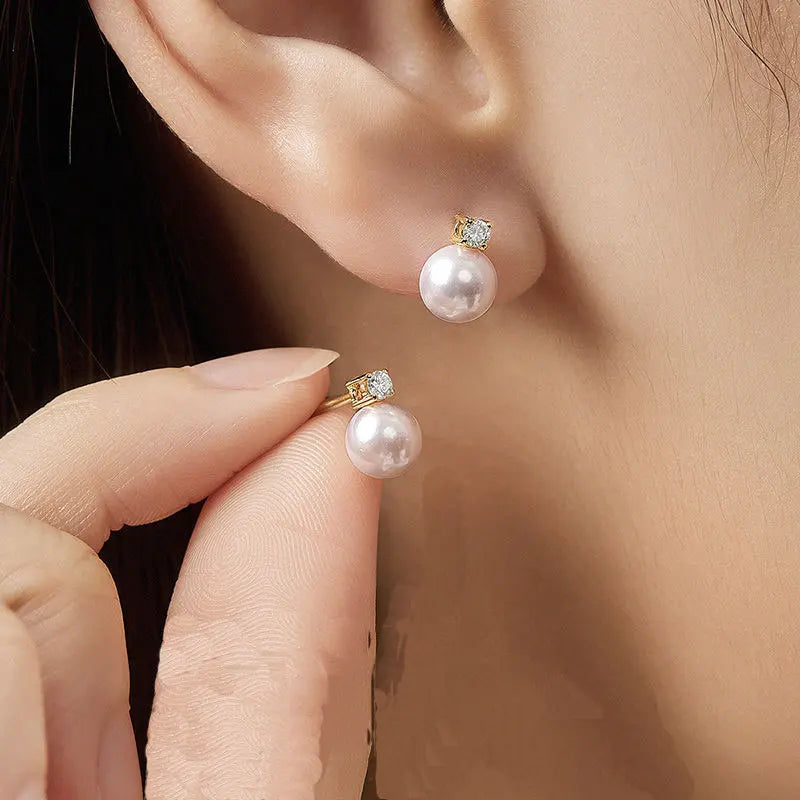 The Lofty Pearl Studs
