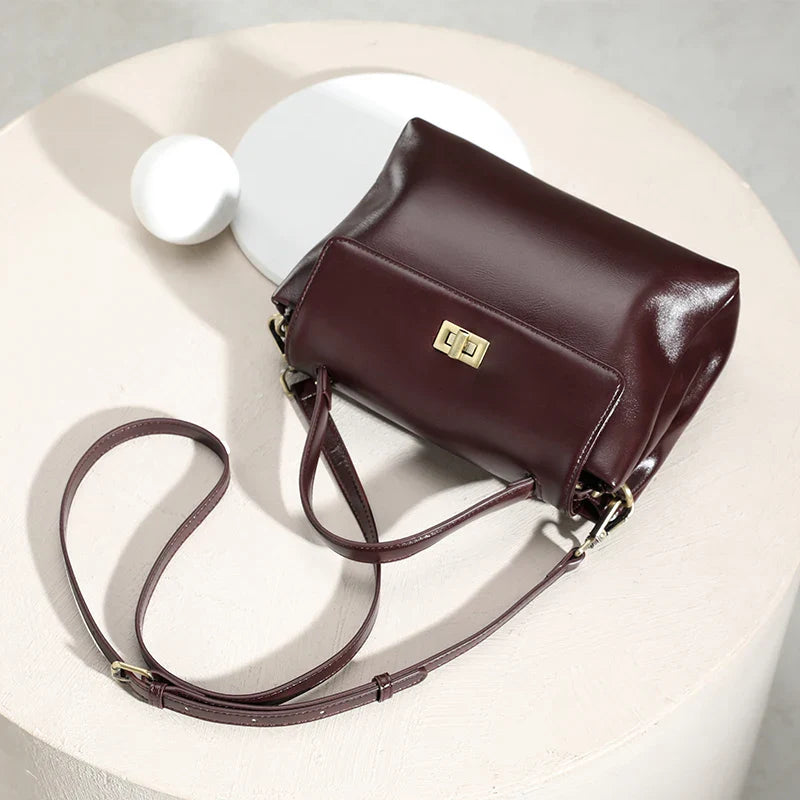 Elegant Leather Crossbody Bag