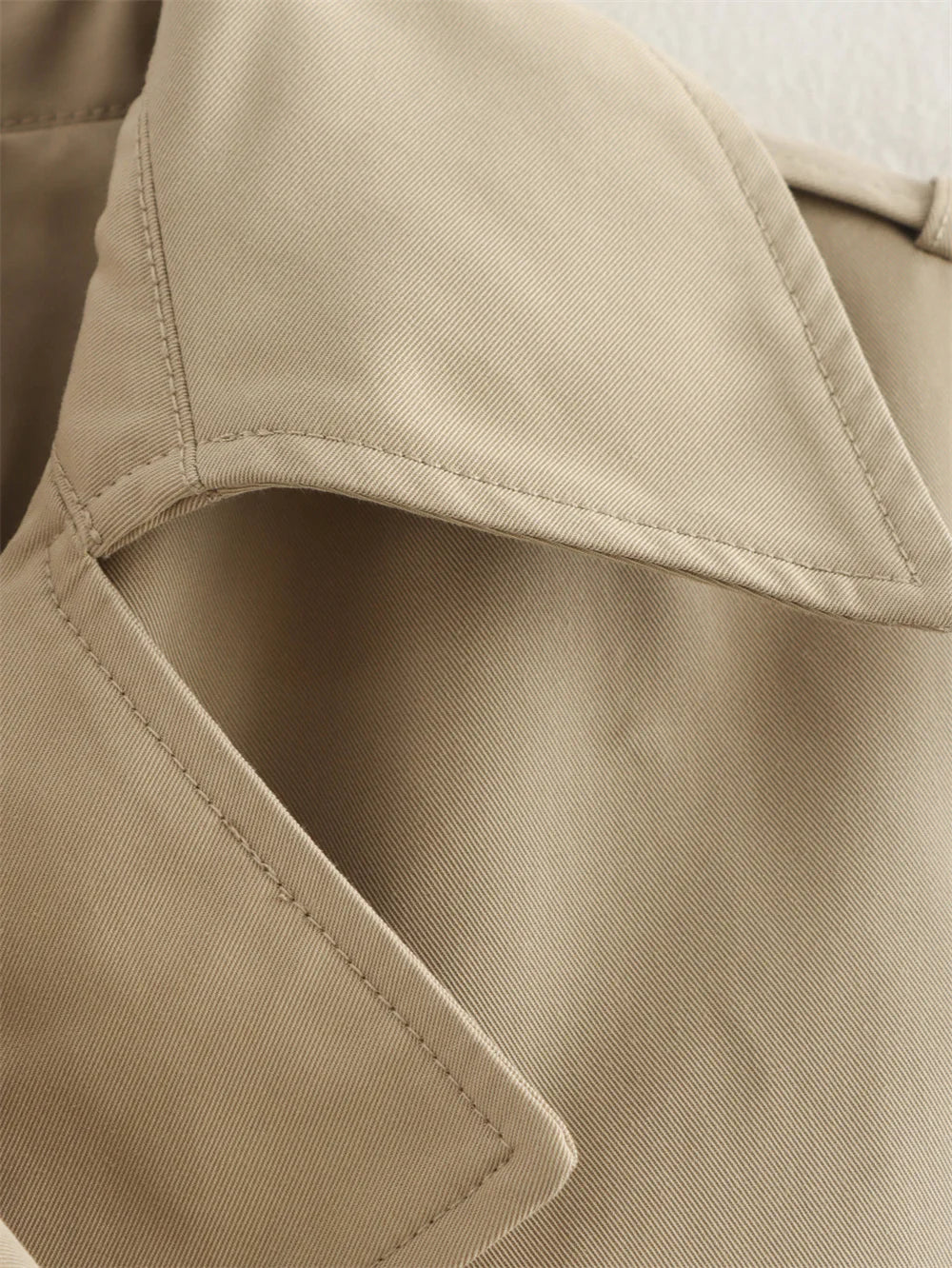 Urban Marfim Double-Breasted Jacket