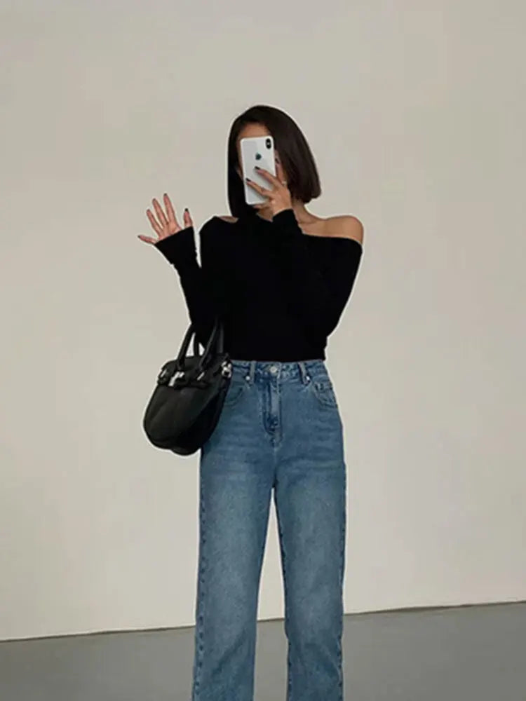 Cropped Off-shoulder with asymmetrical