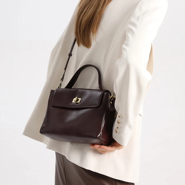 Elegant Leather Crossbody Bag