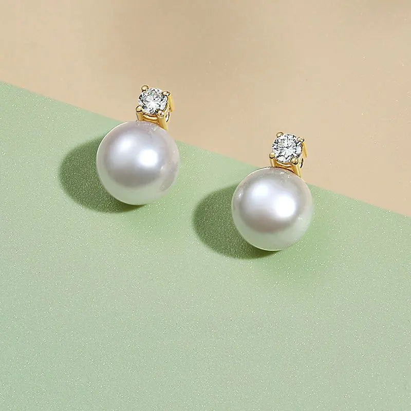 The Lofty Pearl Studs