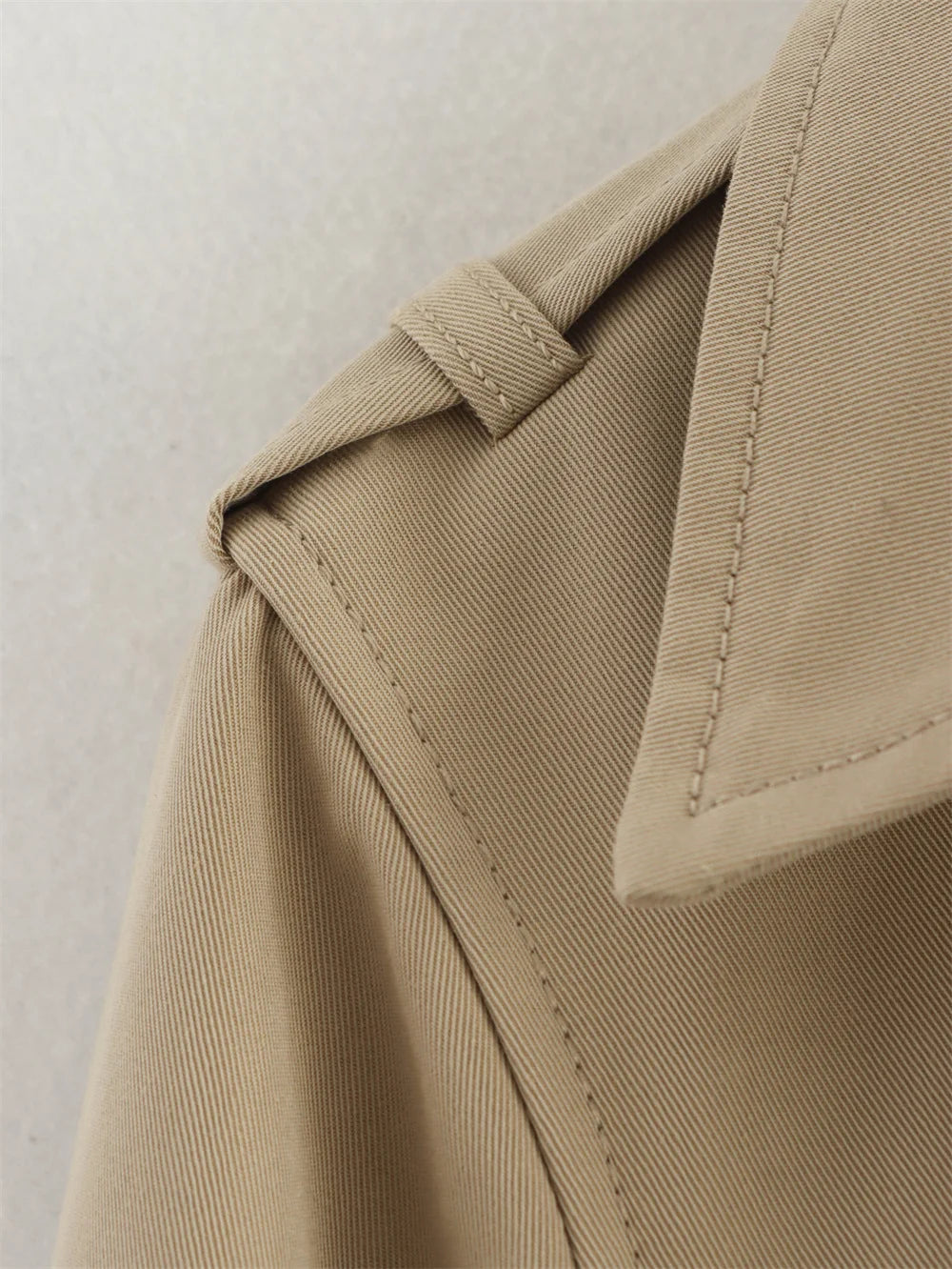 Urban Marfim Double-Breasted Jacket