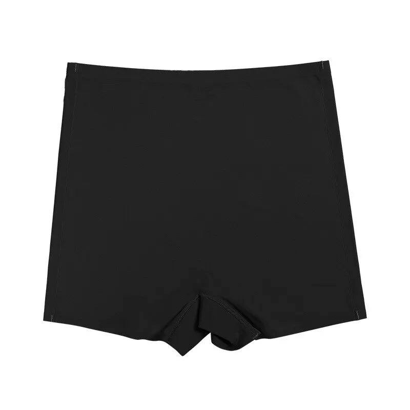 The Aura Seamless Boxer