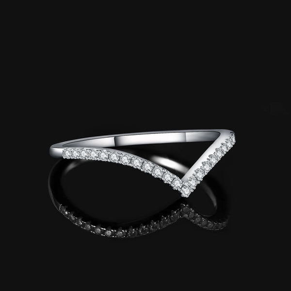 Infinite Shine V-Ring