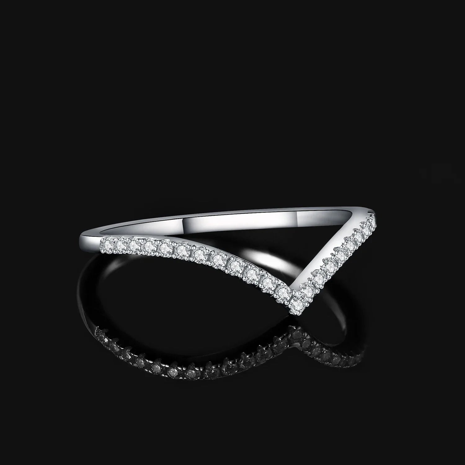 Infinite Shine V-Ring